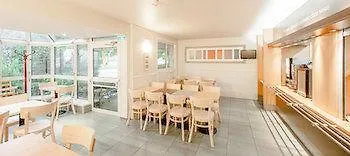 Combault Hotel 2*