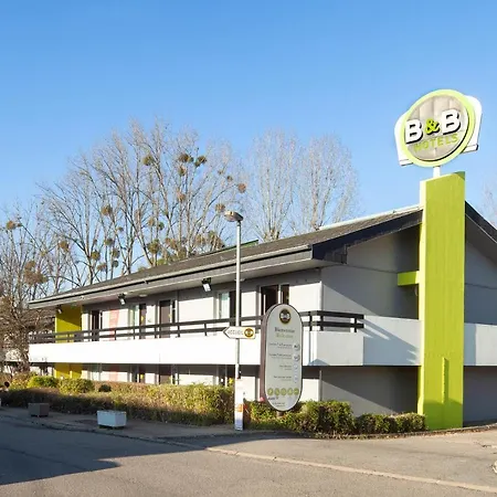 Hotell Combault Pontault-Combault